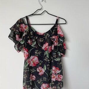 Floral Ruffle Off-Shoulder Top